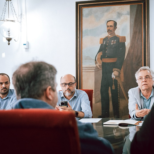 30 06 OPTGIS Laborattios noticia 2